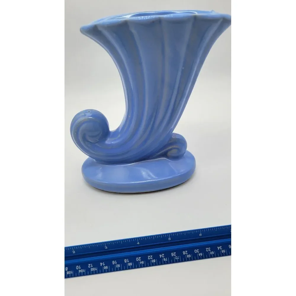 Vintage‎ Blue USA Shawnee Pottery Cornucopia / Vase Planter